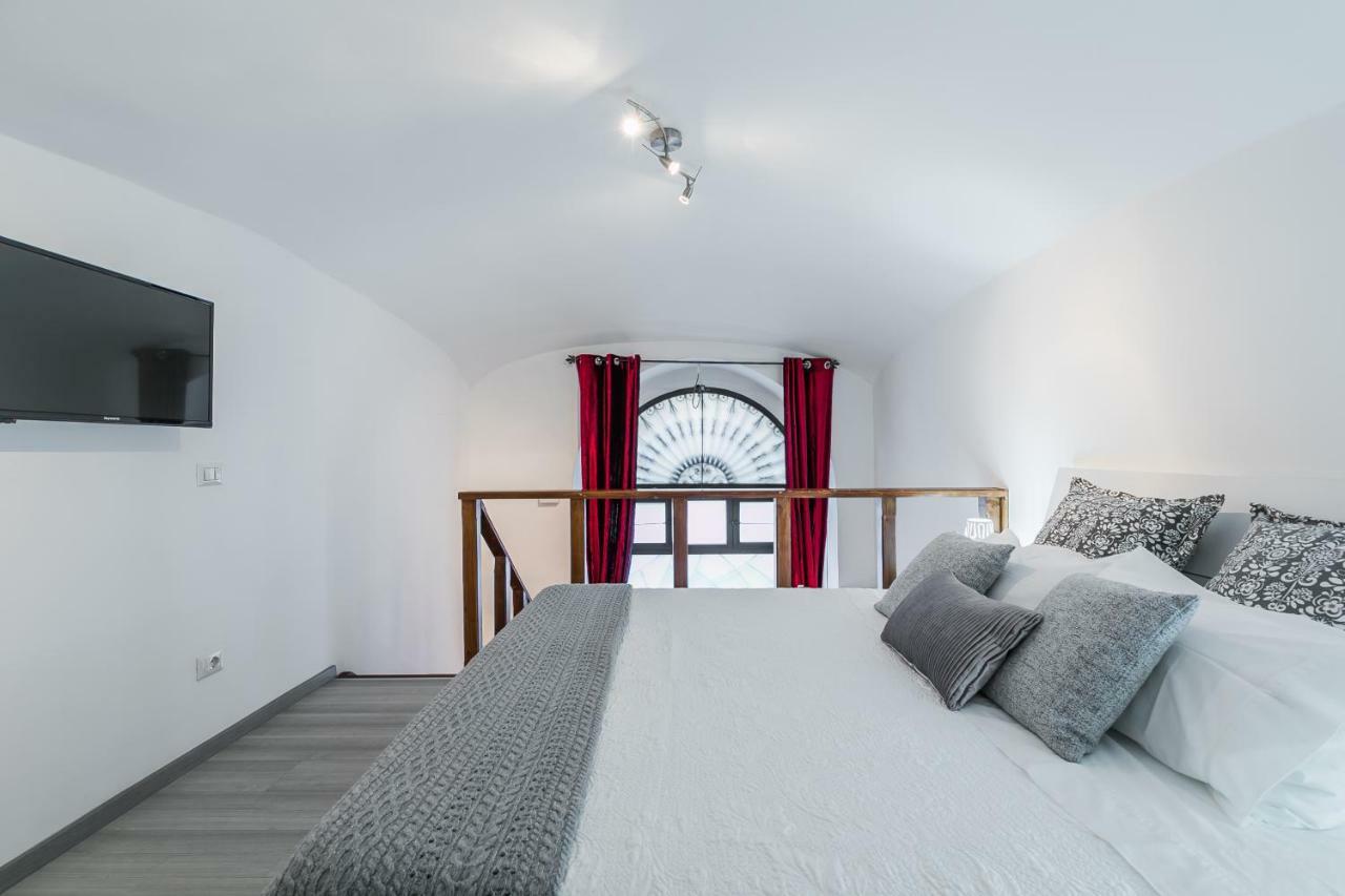 Diana Romantic Loft Экстерьер фото