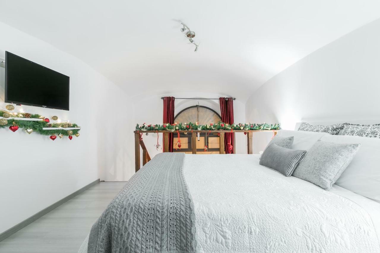 Diana Romantic Loft Экстерьер фото